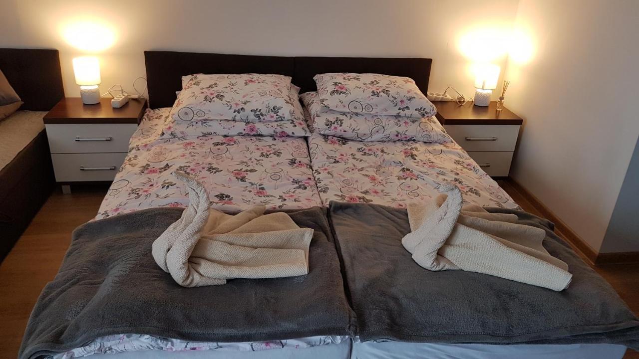 E&S_ Apartament Milicz Luaran gambar